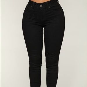 Fashion nova high waisted jeans